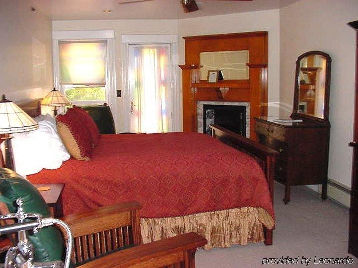Alps Boulder Canyon Inn Kamer foto